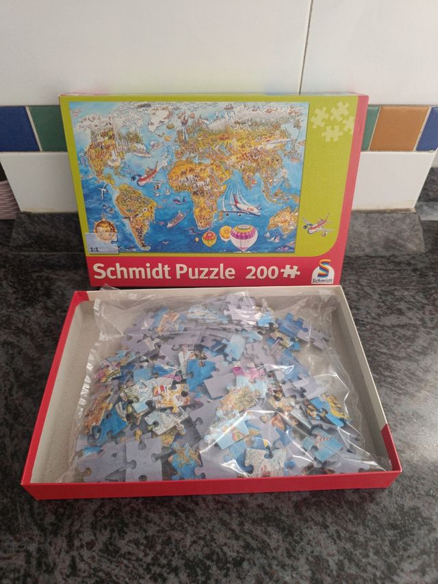 Juegos de mesa y puzzles 