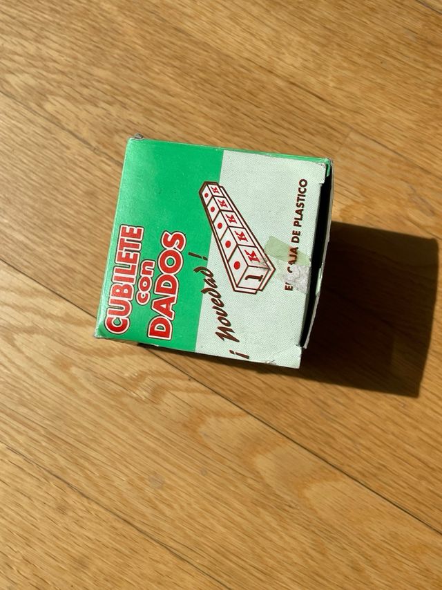 Cubilete Dados Vintage