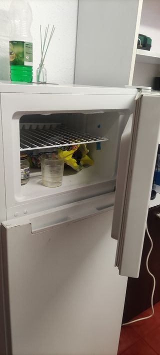 Nevera Kunft - Frigorífico