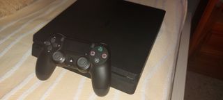 PS4 (PlayStation 4) Slim Negra 1tb