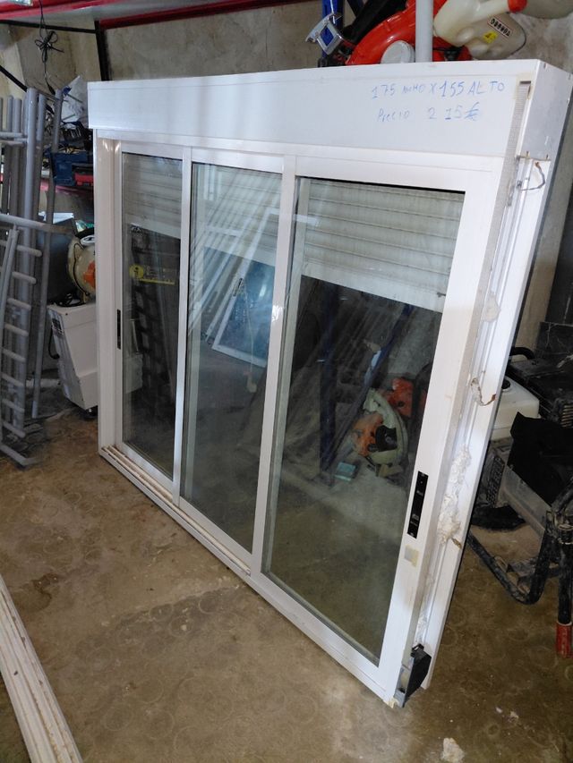 Ventanal corrediza aluminio 3 hojas