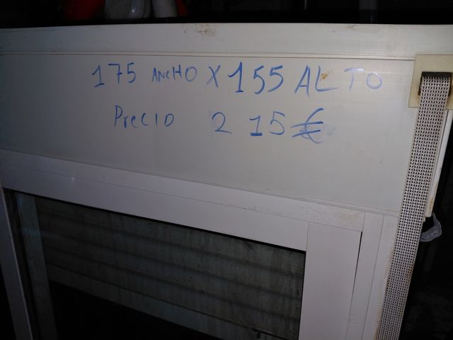 Ventanal corrediza aluminio 3 hojas