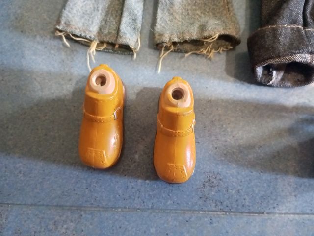 LOTE ROPA Y ZAPATOS MUÑECAS BRATZ MGA