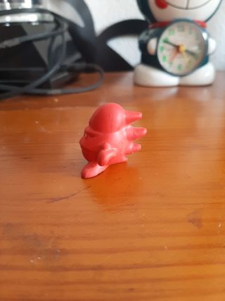 Figura de huevo kinder sorpresa de active