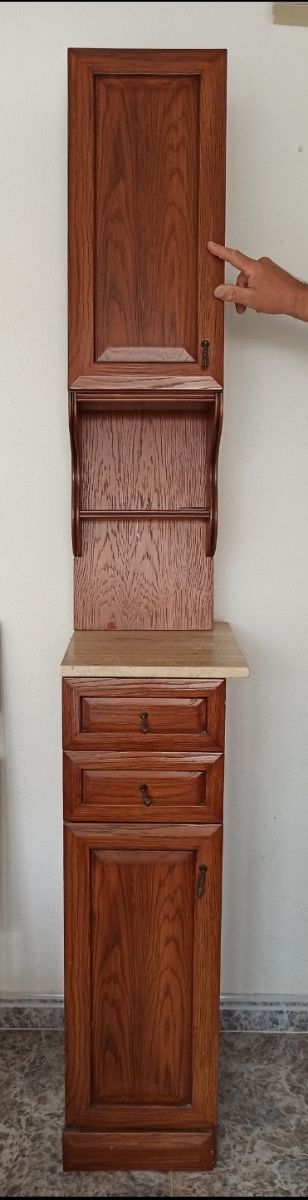 Mueble columna y estantería