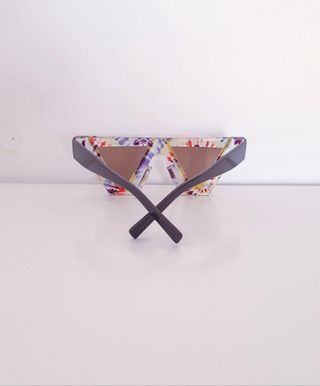 GAFAS PARA MUJER DISEÑO TRIANGULAR NUEVO