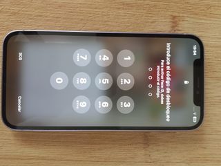 iPhone 12 (64GB) - Morado Salud de batería 79%