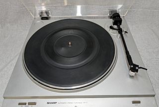 Tocadiscos Sharp RP-11
