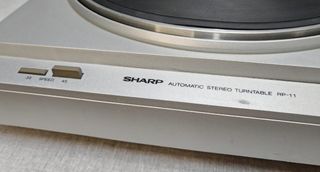 Tocadiscos Sharp RP-11