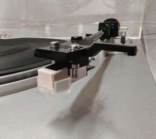 Tocadiscos Sharp RP-11
