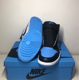 Jordan 1 Retro High OG Punta UNC