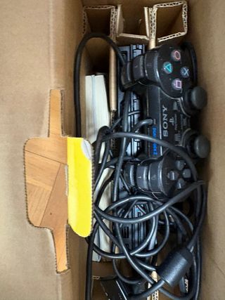 PS2 (PlayStation 2) negra
