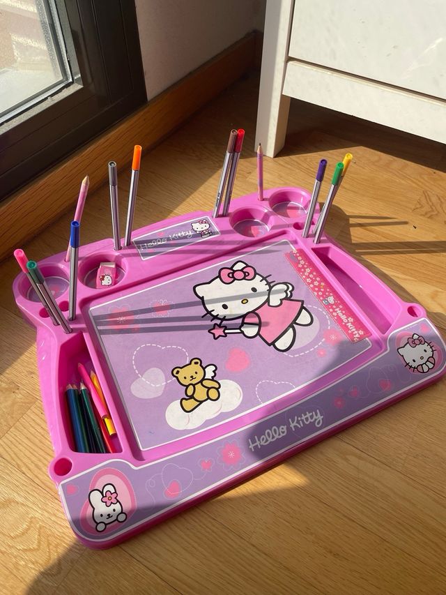 Pupitre Hello Kitty Infantil