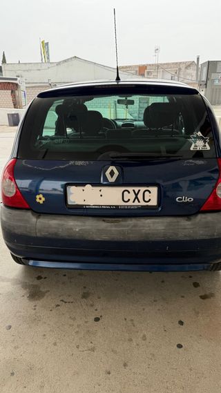 Renault Clio 2004