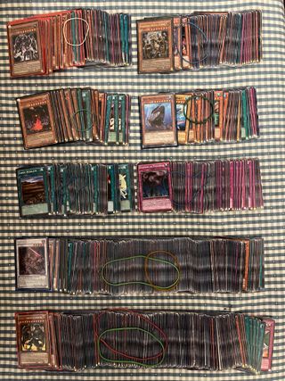 Carte Yu-Gi-Oh! - Lotto 900+