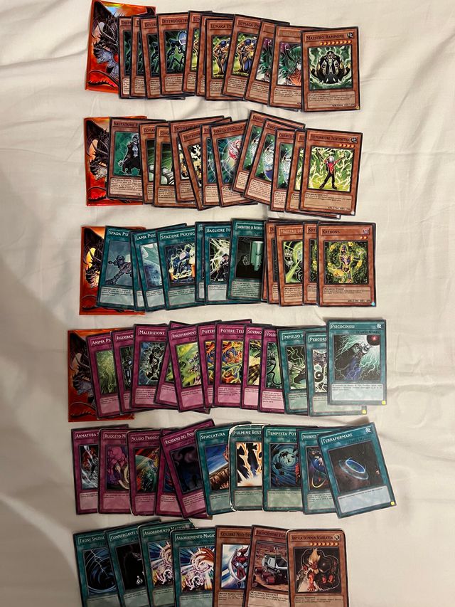 Carte Yu-Gi-Oh! - Lotto 900+