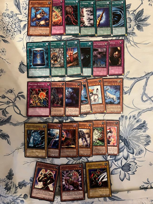 Carte Yu-Gi-Oh! - Lotto 900+