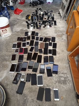 Móviles usados - Apple y Nokia