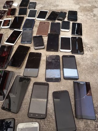 Móviles usados - Apple y Nokia