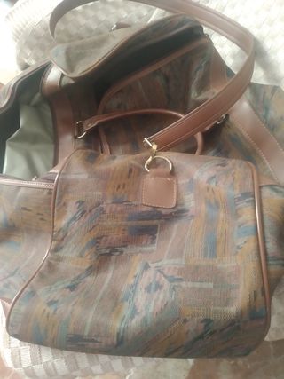 Bolsa viaje marrón multicolor
70x23x30 cm
