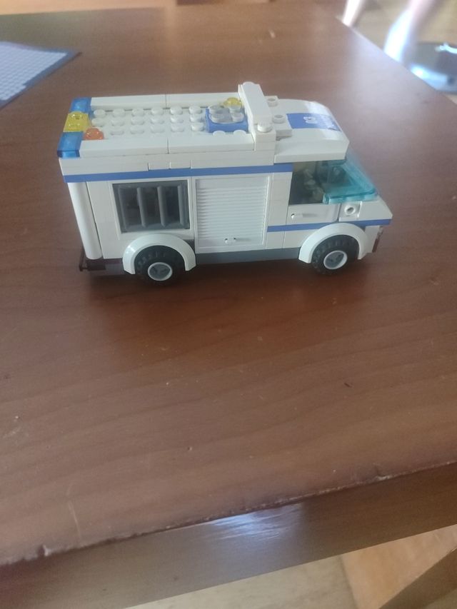 Lego: Vehículos Policía (2)