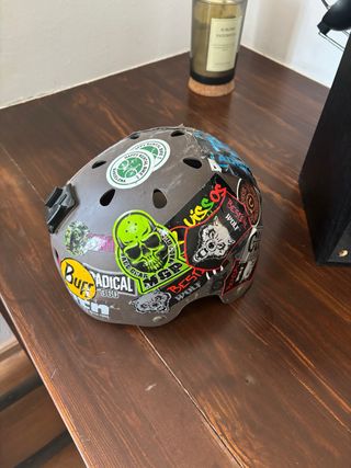 Casco skate/scooter usado