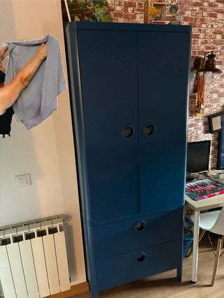 Armario infantil azul Ikea. Toda una habitación.
