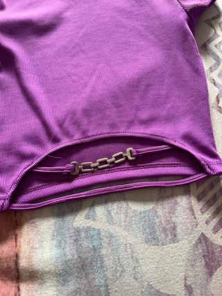 Top morado Bershka - Talla S