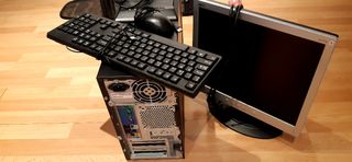 Ordenador Acer Aspire M - Torre + Monitor 