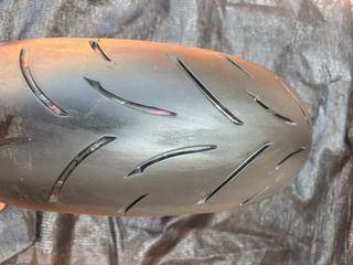 Neumático Bridgestone Batlax BT015r 180/55ZR17
