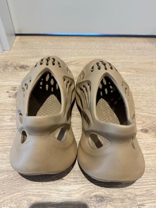 Zapatillas Foam Runners Beige