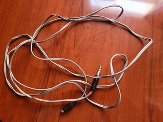 Cable audio-vídeo