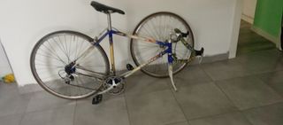 Bicicleta carretera un pepino vintage 