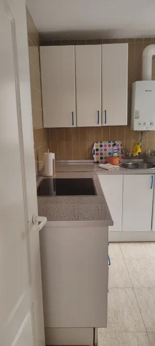 COCINA EN VENTA. VER MEDIDAS. EN LA MANGA