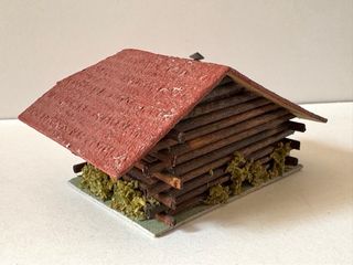 Cabina in legno per modellini di treni H0