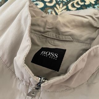 Chaqueta Hugo Boss vintage beige