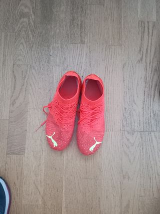 Botas Puma fútbol niño talla 37