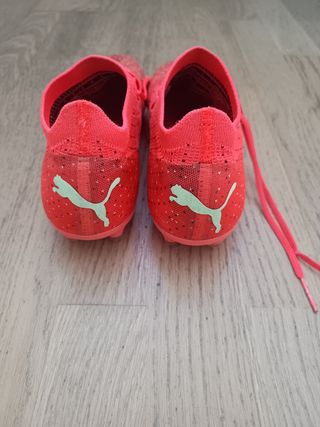 Botas Puma fútbol niño talla 37