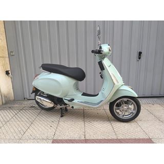 Vespa Primavera 125 ABS 4T verde 2025 0.km