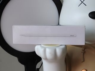 Apple    Pencil    2nd    generation
