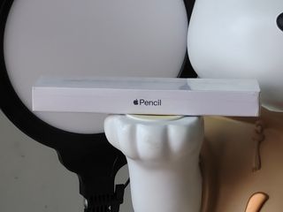 Apple    Pencil    2nd    generation
