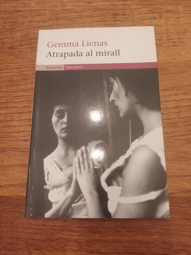 Atrapada al mirall