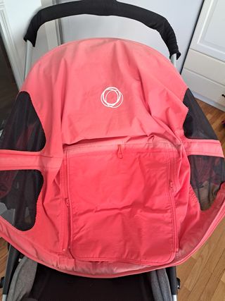 Bugaboo Fox: Capazo y accesorios