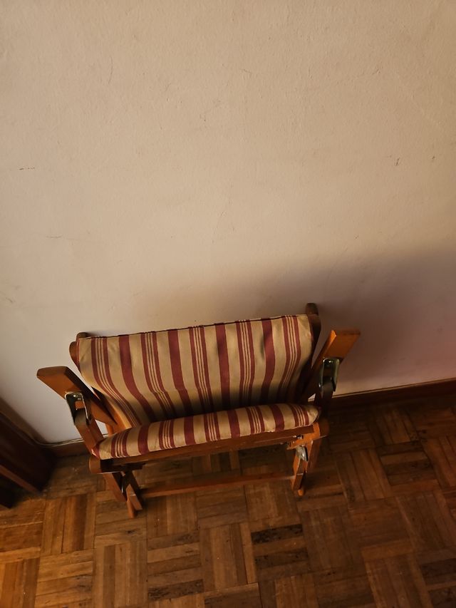 Silla mecedora infantil - madera, rojo-beige