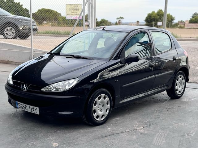 Peugeot 206 2006 1.4 gasolina 