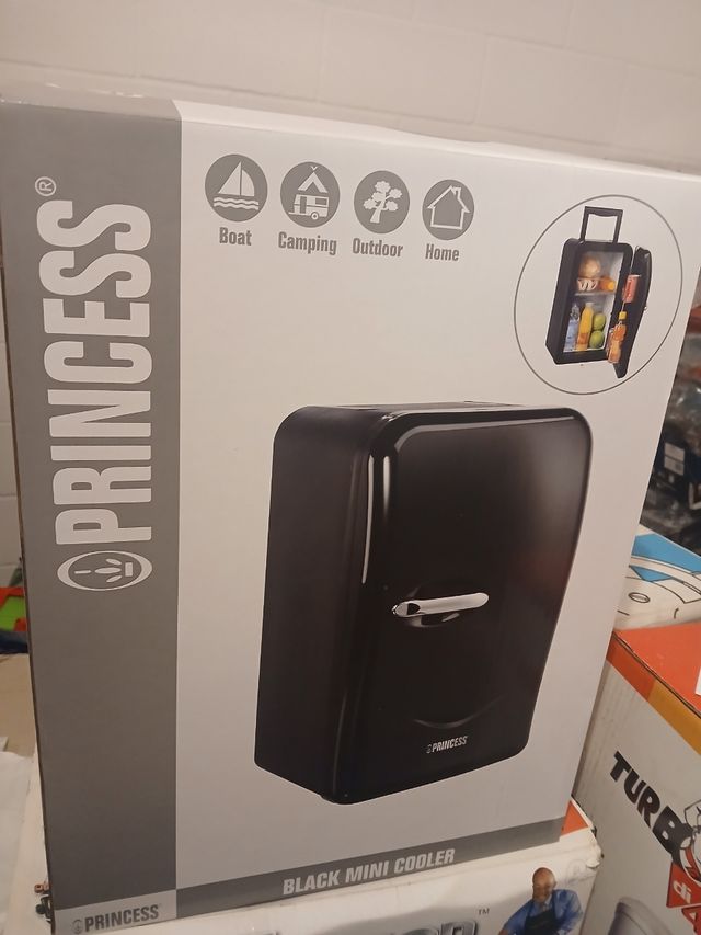 Mini nevera Princess negra