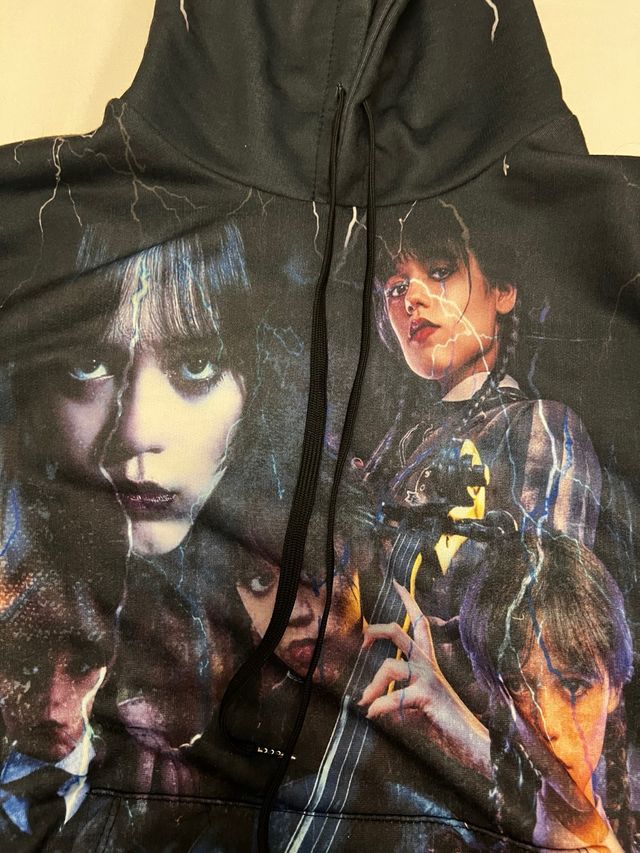 Felpa Wednesday Addams S - Nuova