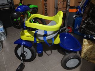 Triciclo Juguettos azul y verde