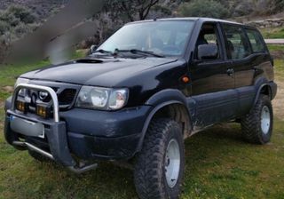 Nissan Terrano II 1995
