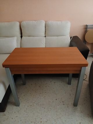 Mesa plegable madera-metal. 
